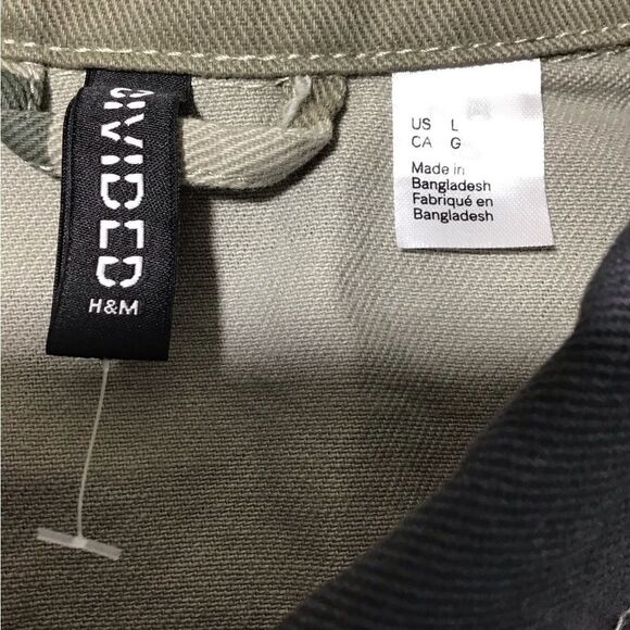 H&M Divided Green Camouflage Jacket Utility Field Shirt Barn Jacket New Size L - Picture 9 of 13